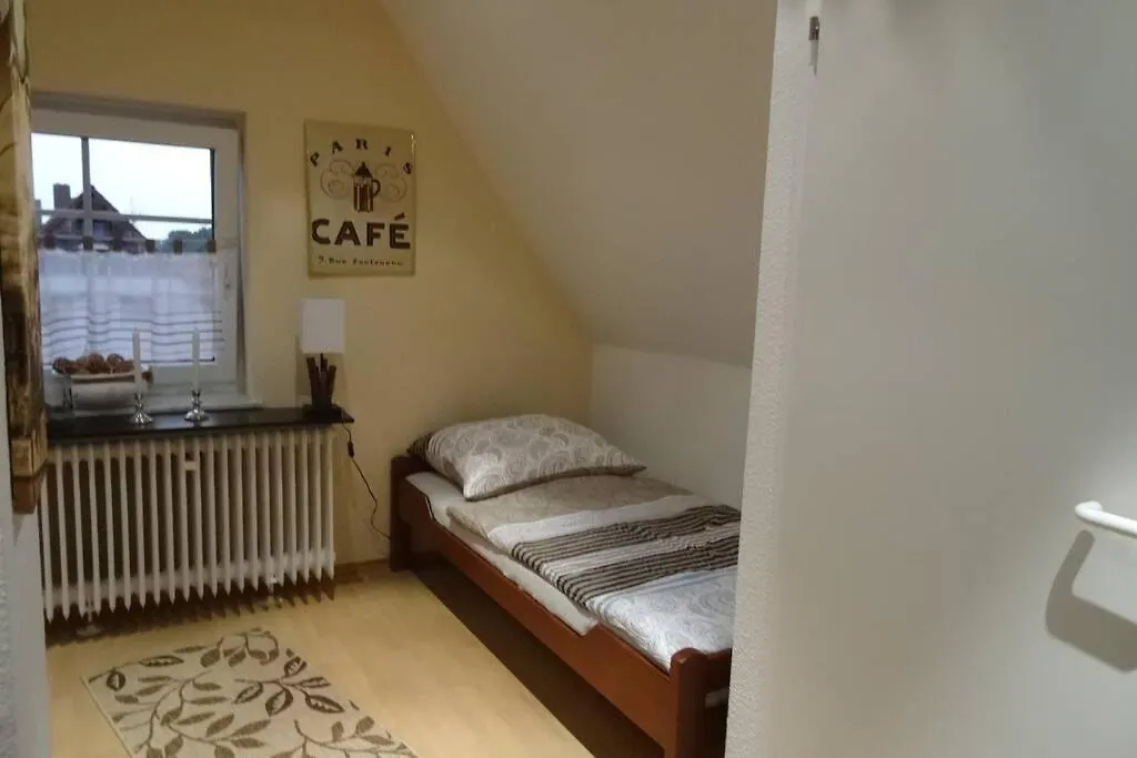 Ferienwohnung Ca 110 Qm Zzgl 17 Qm Terrasse هانوفر